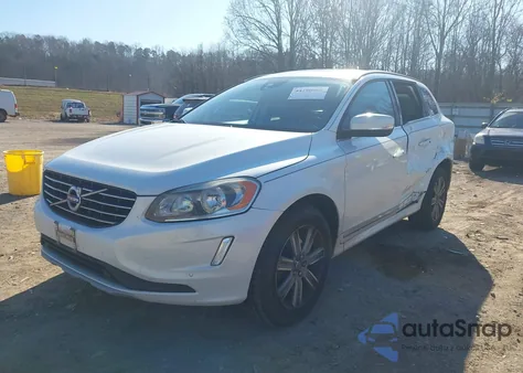 2017 Volvo Xc60 T5 Inscription z USA, uszkodzony, nr VIN YV440MRU1H2154678